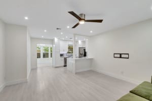 305 Vanderbilt Drive, Lake Worth Beach, FL 33460 Sold 08/13/25
