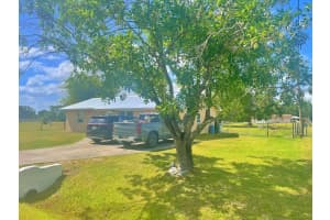 7677 NW 90th Court, Okeechobee, FL 34972 - MLS#R11095309