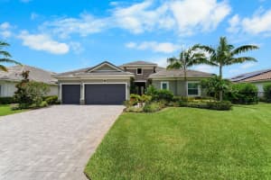 2534 NE Evinrude Circle, Jensen Beach, FL 34957 Sold 08/26/25