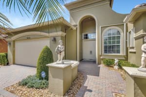 9315 Via Classico W, Wellington, FL 33411 - MLS#R11095347