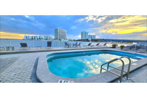 2016 Bay Drive 907, Miami Beach, FL 33141 Sold 11/10/25