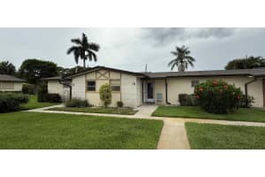 2837 Ashley Drive W C, West Palm Beach