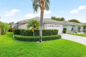 2802 Waters Edge Circle, Greenacres, FL 33413 Sold 07/03/25