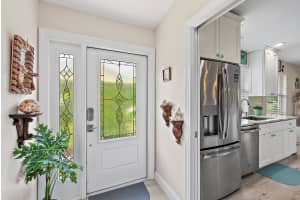 197 Brier Circle, Jupiter, FL 33458 Sold 08/20/25