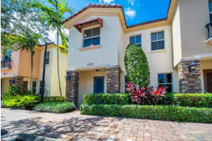 8328 Cocoplum Sound Lane, West Palm Beach, FL 33411 - MLS#R11095507