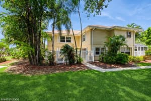 5004 Wheatley Court, Boynton Beach