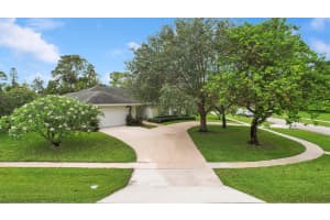 148 Scarborough Terrace, Wellington, FL 33414 Sold 07/21/25