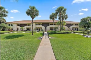 6860 Se Constitution Boulevard 204, Hobe Sound