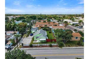 713 10th Avenue N, Lake Worth Beach
