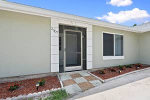2307 SE Seafury Lane SE, Port Saint Lucie, FL 34952 Sold 07/11/25