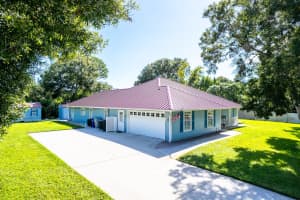 916 23rd Avenue, Vero Beach, FL 32960 Sold 07/18/25