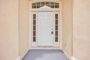 462 Jax Estates Drive, Jacksonville, FL 32218 - MLS#R11095706