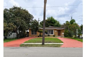 1721 Ne 172nd Street, North Miami Beach