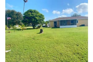 1332 SE Starklake Court, Port Saint Lucie, FL 34952 - MLS#R11095767