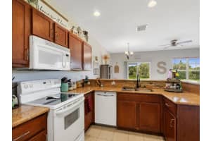 2536 Creekside Drive, Fort Pierce, FL 34981 - MLS#R11095777