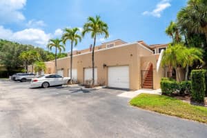 6614 Villa Sonrisa Drive 123, Boca Raton