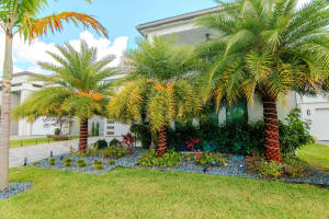 8305 Fishhawk Falls Court, Boca Raton, FL 33496 - MLS#R11095797