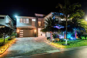 8305 Fishhawk Falls Court, Boca Raton, FL 33496 - MLS#R11095797