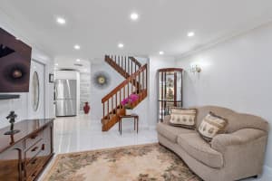 7678 Courtyard Run W, Boca Raton, FL 33433 Sold 08/01/25