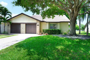 116 Village Walk Drive, Royal Palm Beach, FL 33411 - MLS#R11095900