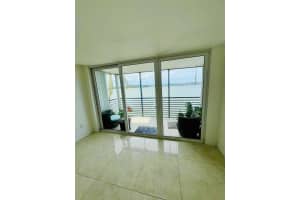 1175 NE Miami Gardens Drive 301, Miami, FL 33179 - MLS#R11096002
