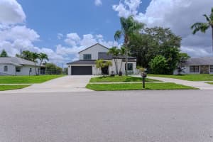 102 Granada Street, Royal Palm Beach