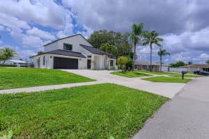 102 Granada Street, Royal Palm Beach, FL 33411 - MLS#R11096006