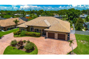 401 SE Verada Avenue, Port Saint Lucie, FL 34983 Sold 09/04/25