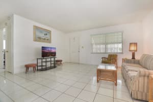 1916 SW 19th Street, Boynton Beach, FL 33426 - MLS#R11096024