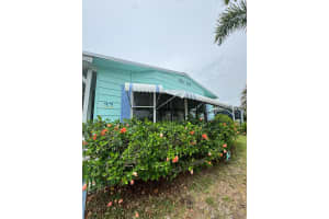 33 Vista De Laguna, Fort Pierce, FL 34951 Sold 12/01/25