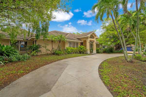 2311 Embassy Drive, West Palm Beach, FL 33401 Sold 08/29/25
