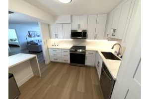 2860 Ocean Boulevard, Palm Beach, FL 33480 - MLS#R11096125