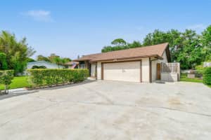 6385 SE Circle Street, Hobe Sound, FL 33455 - MLS#R11096136