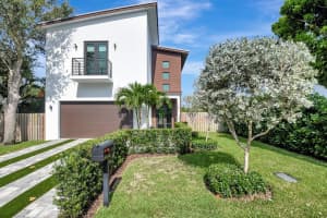 1517 N Lakeside Drive, Lake Worth Beach, FL 33460 - MLS#R11096173