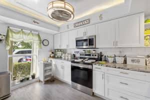 1801 Consulate Place, West Palm Beach, FL 33401 - MLS#R11096216