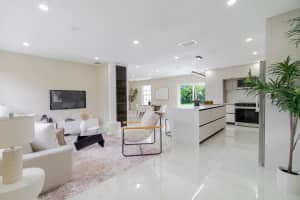 1399 Ne 38th Street, Oakland Park