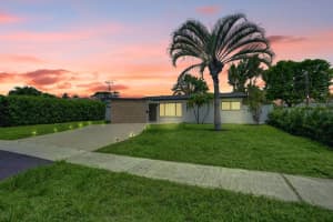 1001 SE 13th Court, Deerfield Beach, FL 33441 - MLS#R11096300