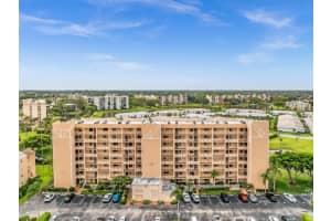 7076 Huntington Lane 206, Delray Beach, FL 33446 Sold 08/29/25