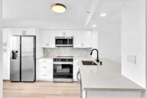 7076 Huntington Lane 206, Delray Beach, FL 33446 Sold 08/29/25