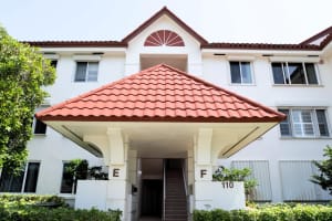110 Half Moon Circle E2, Hypoluxo, FL 33462 - MLS#R11096350