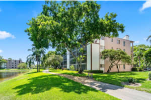 7321 Amberly 306 Lane 306, Delray Beach, FL 33446 Sold 08/13/25