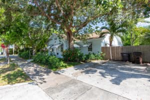 435 56th Street, West Palm Beach, FL 33407 - MLS#R11096377