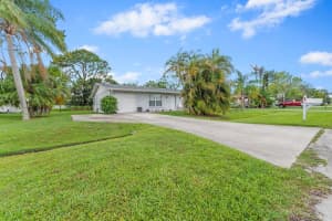 590 SE Anchor Lane, Port Saint Lucie, FL 34983 Sold 10/09/25