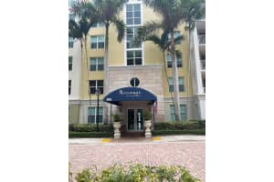 806 E Windward Way E 623, Lantana