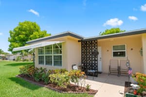 1012 Circle Terrace E A Delray Beach, FL 33445 - Off Market