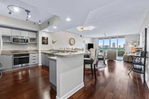 2640 Lake Shore Drive 908, Riviera Beach, FL 33404 - MLS#R11096484