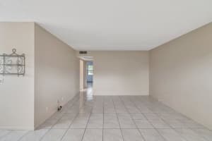 393 Fanshaw J, Boca Raton, FL 33434 - MLS#R11096506