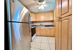 160 Bedford G, West Palm Beach, FL 33417 Sold 07/11/25