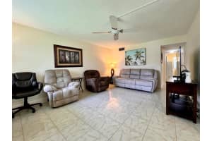 160 Bedford G, West Palm Beach, FL 33417 Sold 07/11/25