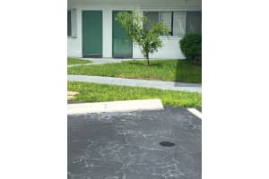 2004 Lake Osborne 7 Drive 7, Lake Worth Beach, FL 33461 - MLS#R11096534